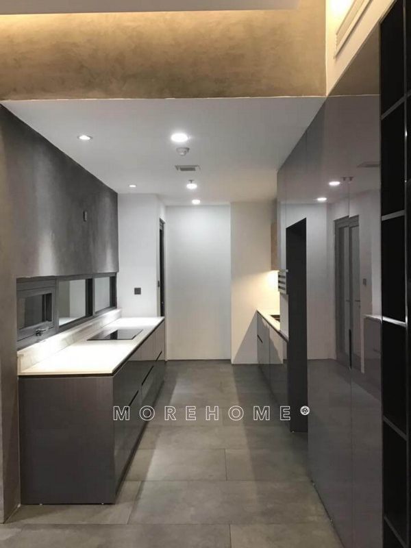 Thi công trọn gói nội thất phòng bếp nhà bếp hiện đại gỗ công nghiệp tại căn hộ Penthouse cao cấp Skylake Phạm Hùng, Hà Nội
